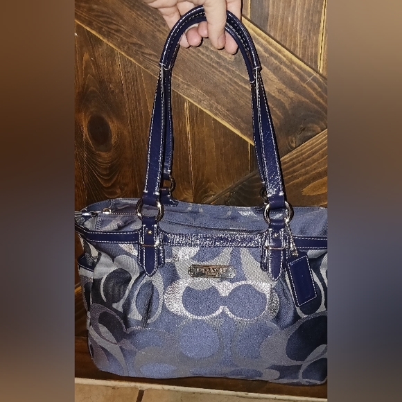 Coach Blue/Grey Optic Signature Jacquard and Patent Leather Tote - Picture 5 of 14